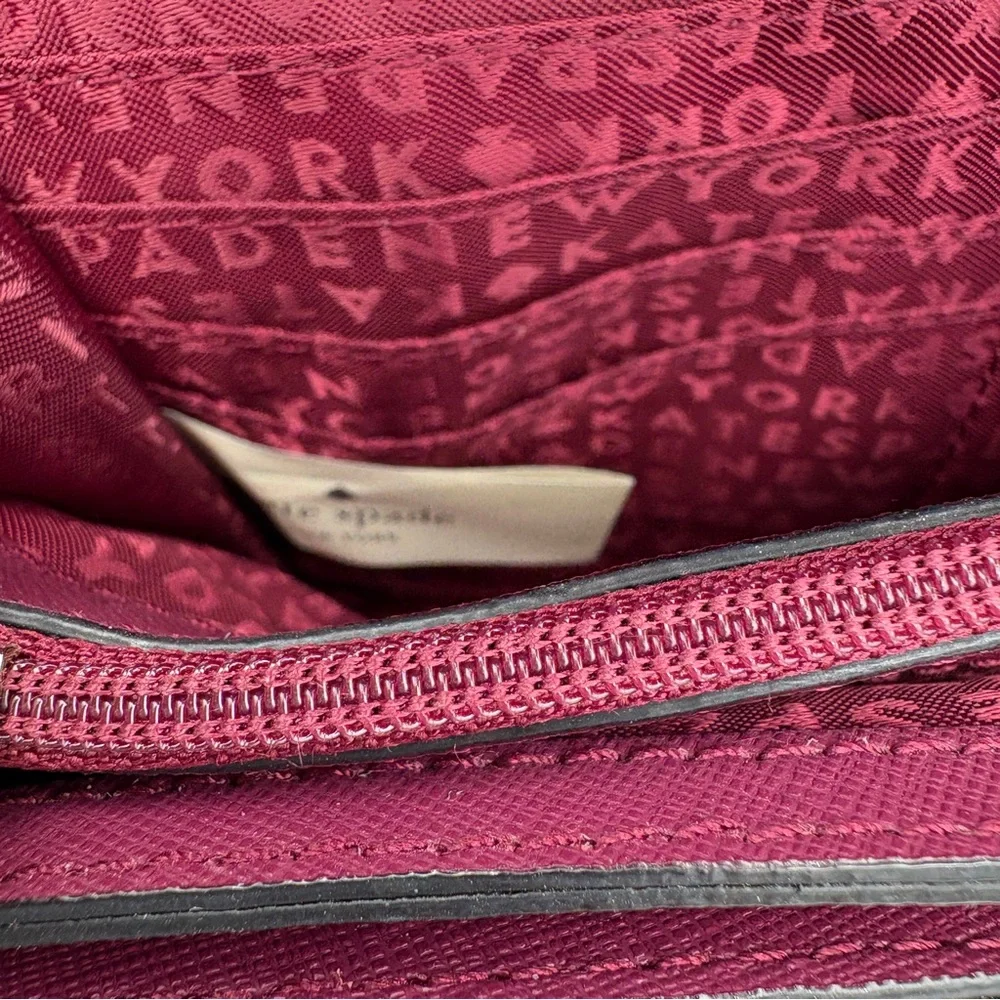 Kate Spade Wesley Place Natalie Leather Envelope Messenger Crossbody Bag Clutch